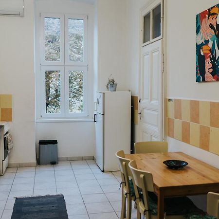 Napartman Pécs Exterior foto