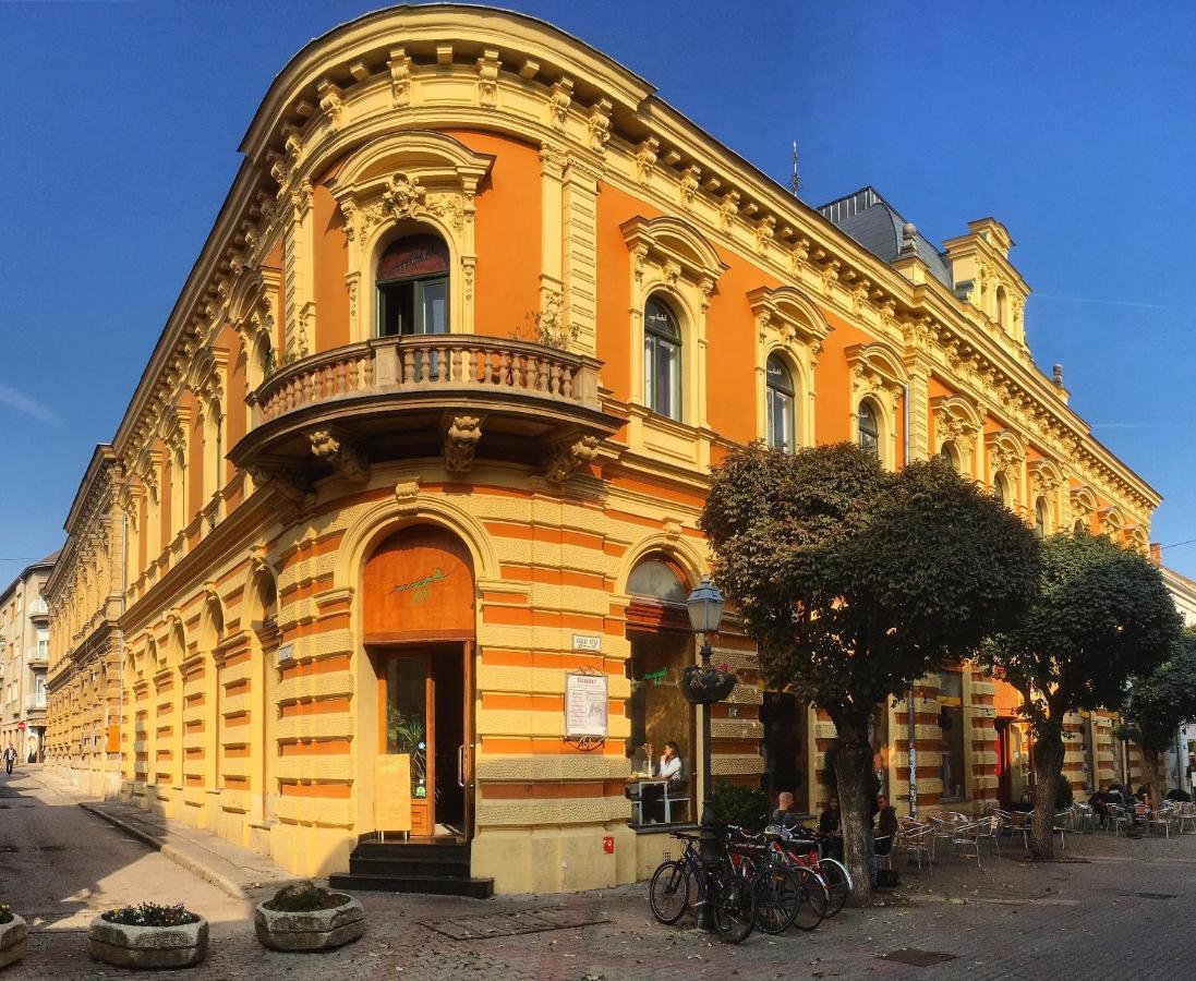 Napartman Pécs Exterior foto