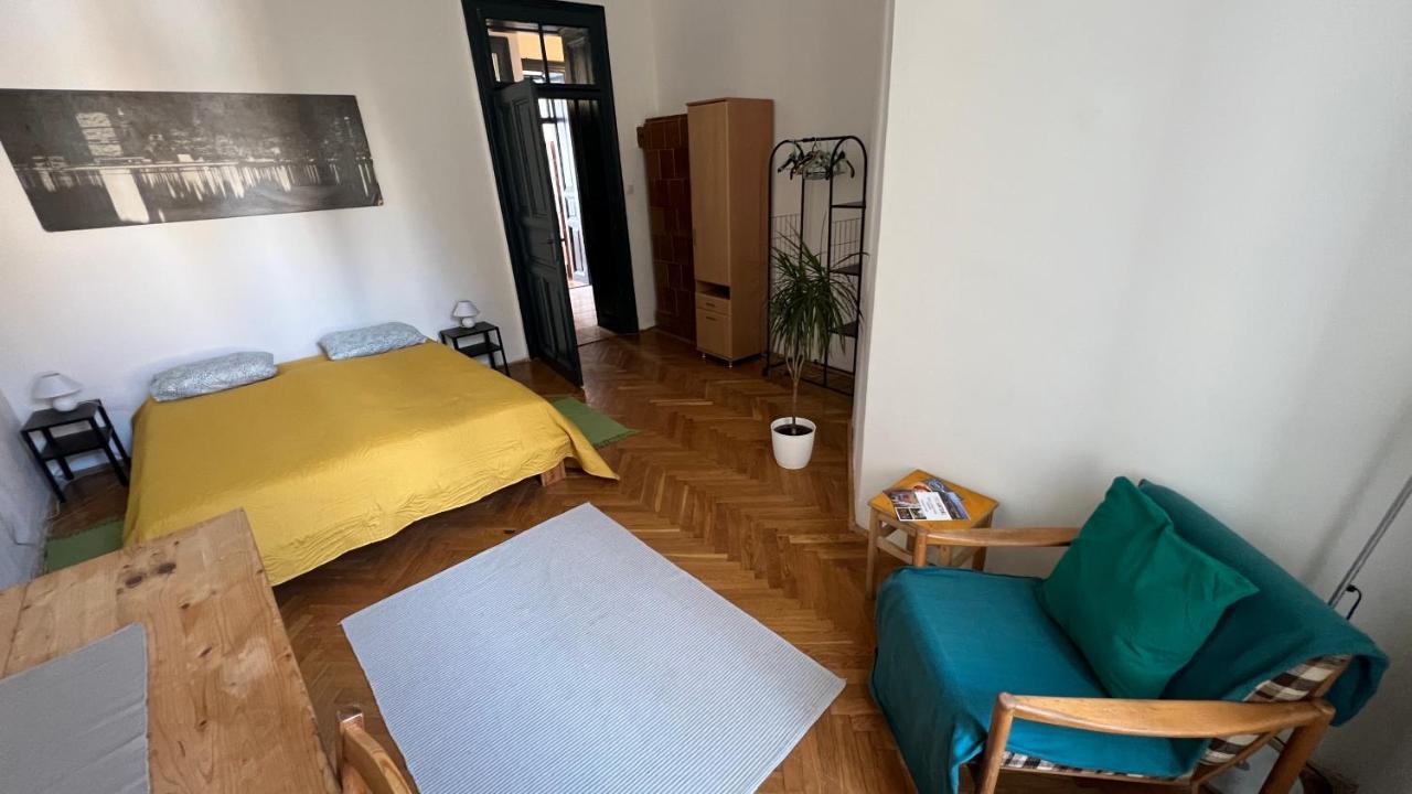 Napartman Pécs Exterior foto